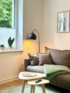 Modernes Apartment mit Queensize-Bett, NETFLIX, Küche, Erdgeschoss, Nähe AMEOS Klinik