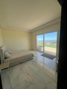 Villa Beni Mejmel avec vue exceptionnelle