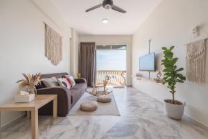 PortDickson Minimalist Seaview Home 10Pax3BR 1MinToBeach