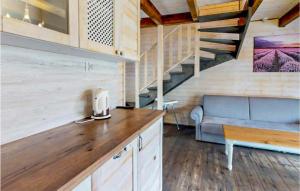 Pet Friendly Home In Karwia