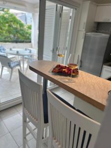 Apartment Paola Novalja,Wifi,Free Parking 