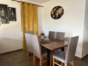 Apartman Toni Novalja 