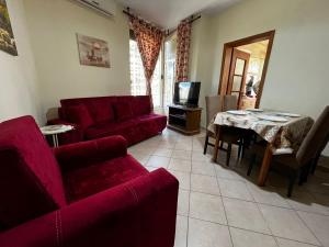 Apartament Golemi
