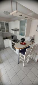 Apartment Paola Novalja,Wifi,Free Parking 