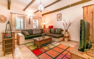 Amazing Home In Stanjel With Kitchen