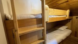 Résidence Les Cytelles - Appartement 2 pièces rénové, 5 personnes à Meribel Altiport au pied des pistes et proche du golf MAE-1751