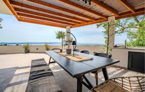 Beautiful Home In Zadar With Sauna