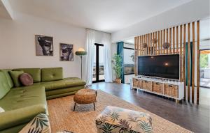 Beautiful Home In Zadar With Sauna