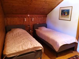 Appartements Residence Fermes De Meribel G - Agreable appartement 3 pieces 6 personnes a Meribel Village proche des pistes et des commerces de Meribel Village MAE-1882 : photos des chambres