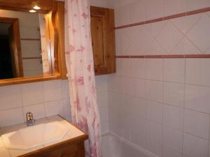 Résidence Bergerie Des 3 Vallees D - Joli appartement 3 pièces 4 personnes situé sur Les Allues dans un quartier calme MAE-1971