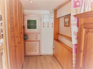 Résidence Le Palafour - Studio 5 personnes à Tignes au pied des pistes, des commerces, de lESF et de loffice du tourisme dans le quartier du lac. App MAE-2052