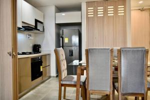 Apartamento Con Vista Al Mar Salguero Suites