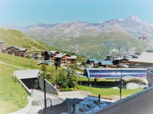 Résidence Le Palafour - Studio 2 personnes à Tignes au pied des pistes, des commerces, de lESF et de loffice du tourisme dans le quartier du lac. Appa MAE-2160