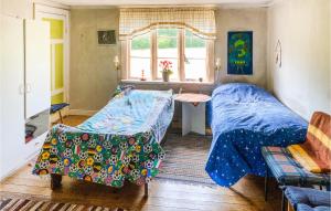 2 Bedroom Amazing Home In Figeholm