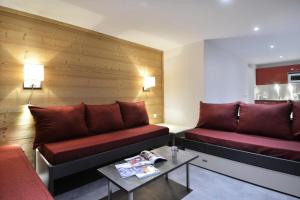 Résidence Saint Jacques A - Appartement spacieux et rénové · Centre station · Vue vallée · balcon MAE-3420