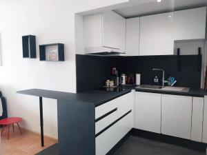 Nouveau T2 au centre, climatisé