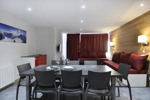 Résidence Saint Jacques A - Appartement rénové spacieux et lumineux · Cœur de station · Vue vallée MAE-3434