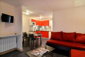 Résidence Saint Jacques A - Appartement tout confort et rénové · Centre station · Vue vallée MAE-3509