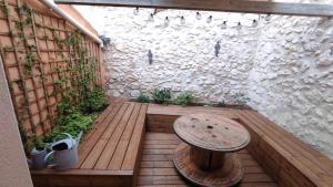 Maisons de vacances Maison de village avec sa charmante petite cour interieure : photos des chambres