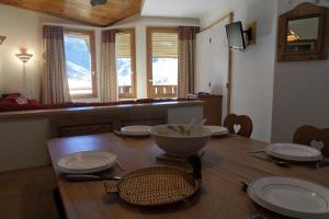 Résidence Callisto - Appartement tout confort · Skis aux pieds · Vue pistes · Balcon MAE-3570