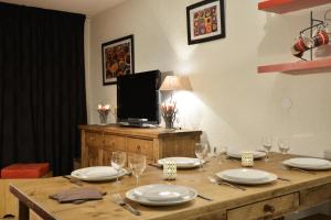 Résidence Andromede - Charmant appartement · Ski aux pieds · Vue pistes · Balcon MAE-3571