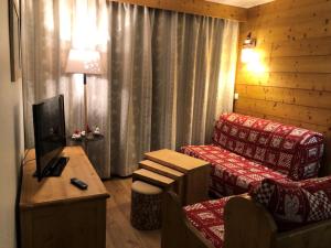 Résidence Nereides - Appartement chaleureux · Accès direct aux pistes · Casier à skis · Vue pistes MAE-3567