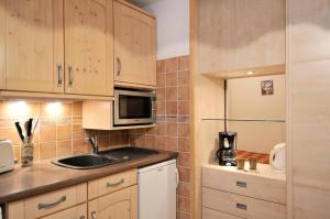 Résidence Aigue-marine - Appartement lumineux · Skis aux pieds · Vue pistes · Balcon MAE-3582