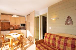 Résidence Aigue-marine - Appartement lumineux · Skis aux pieds · Vue pistes · Balcon MAE-3582