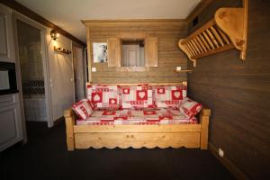 Résidence Palafour - Studio cabine 4 personnes pieds des pistes - balcon vue Grande Sassière MAE-3640