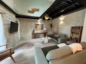 Gîte du Puits Chauveau Spa Vignes Chateaux 8pers - 利格里