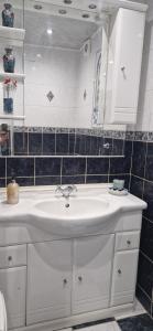 Large Double room near London Heathrow Airport