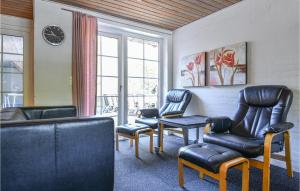 Nice Home In Ulfborg With Sauna