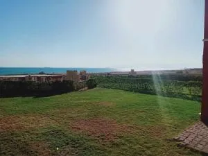 لاسرينا عيون موسي راس سدر أرضي بجاردن فيو بحر وعلي البيسين للعائلات فقط - 拉斯马塔尔玛