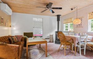 2 Bedroom Amazing Home In Kolind