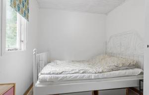 2 Bedroom Amazing Home In Kolind