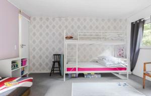 2 Bedroom Amazing Home In Kolind