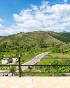 Cozy loft Big balconycomfort Near Sarandë