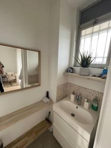 Appartements Tres grand appartement au Raincy : photos des chambres