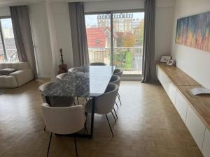 Appartements Tres grand appartement au Raincy : Appartement 3 Chambres