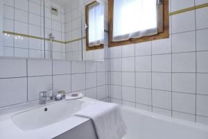 Résidence Amethyste - Studio divisible chaleureux · Accès direct aux pistes · Vue pistes MAE-3793