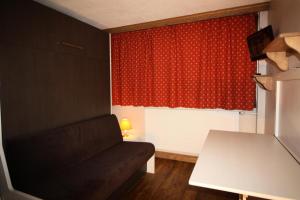 Hotels Residence Palafour - Petit studio 2 - nord vue montagne MAE-3811 : photos des chambres