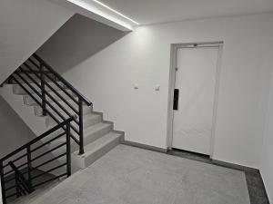 Katarina C67 lux, Silver Lake, Srebrno jezero, Veliko Gradiste