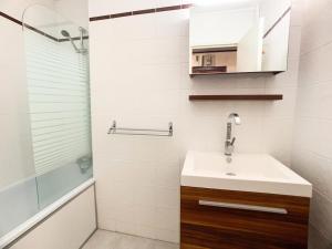 Résidence Grand Tichot B - 2 pièces au dessus du sherpa MAE-6780