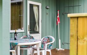 Nice Home In Hovborg With Wifi