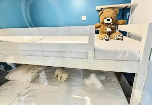 Résidence Les Hauts Lieux - Joli studio cabine 4 personnes à Tignes au pied des commerces et proche des pistes,avec vue imprenable sur le lac et le glacier MAE-2634