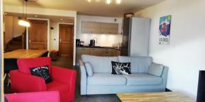 Résidence Grand Coeur - Spacieux 4 Pièces 6 personnes proche du funiculaire et du centre de Bourg MAE-0014