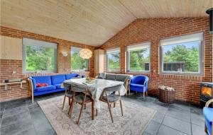 Three-Bedroom Holiday Home In Hemmet