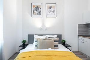 Ultra Central Studio