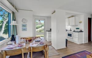 3 Bedroom Lovely Home In Fanø