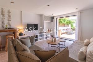 Close to Gigaro beach, surrounded by nature